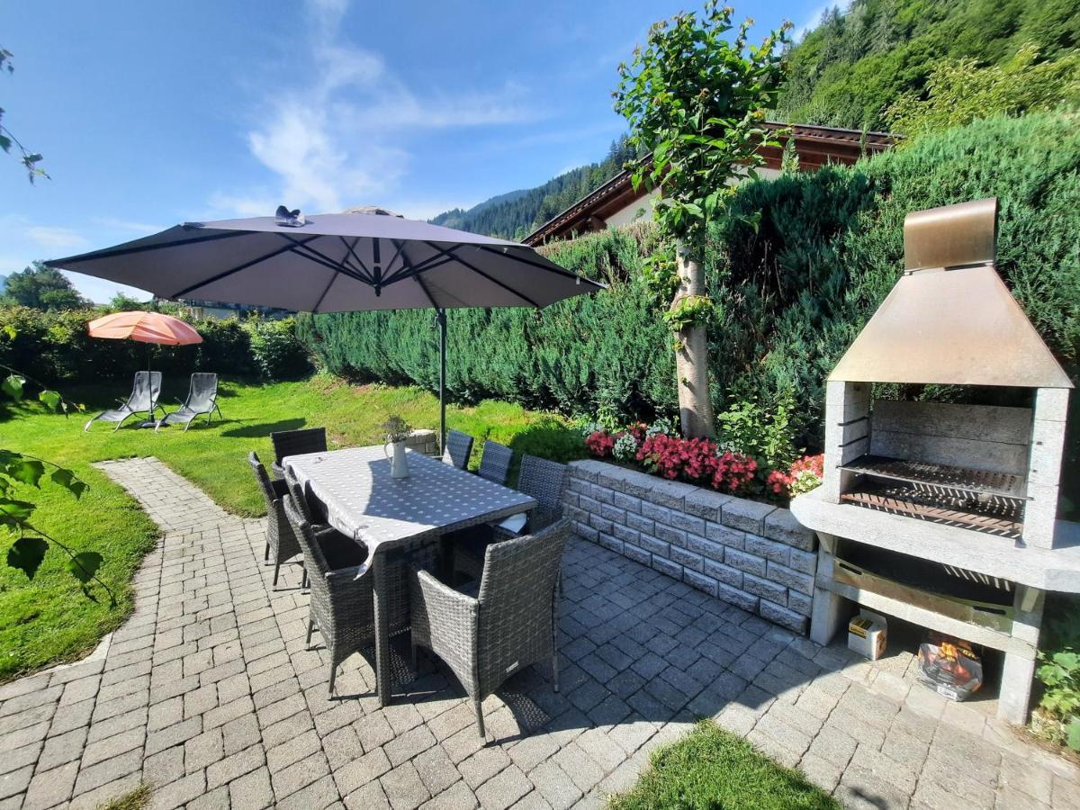 Chalet Landhaus Einsiedler ซังคท์กัลเลนเคียร์ช ภายนอก รูปภาพ